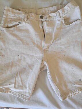 Wrangler Off White Stained Jean Shorts